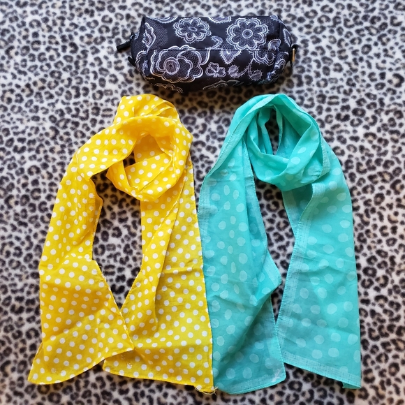 thirty-one Accessories - Thirty-One Teal & Yellow Scarves and Small Pouch
